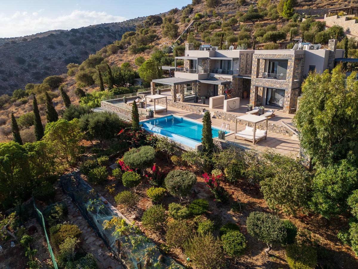 1 - sea view villa for sale in héraklion crete greece
