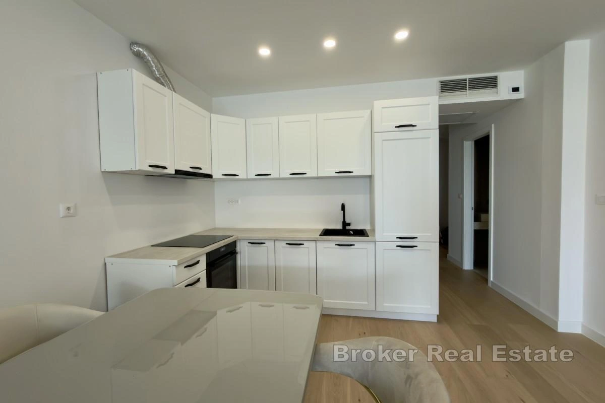 2 - venta apartamento a pie de playa makarska split-dalmacia croacia