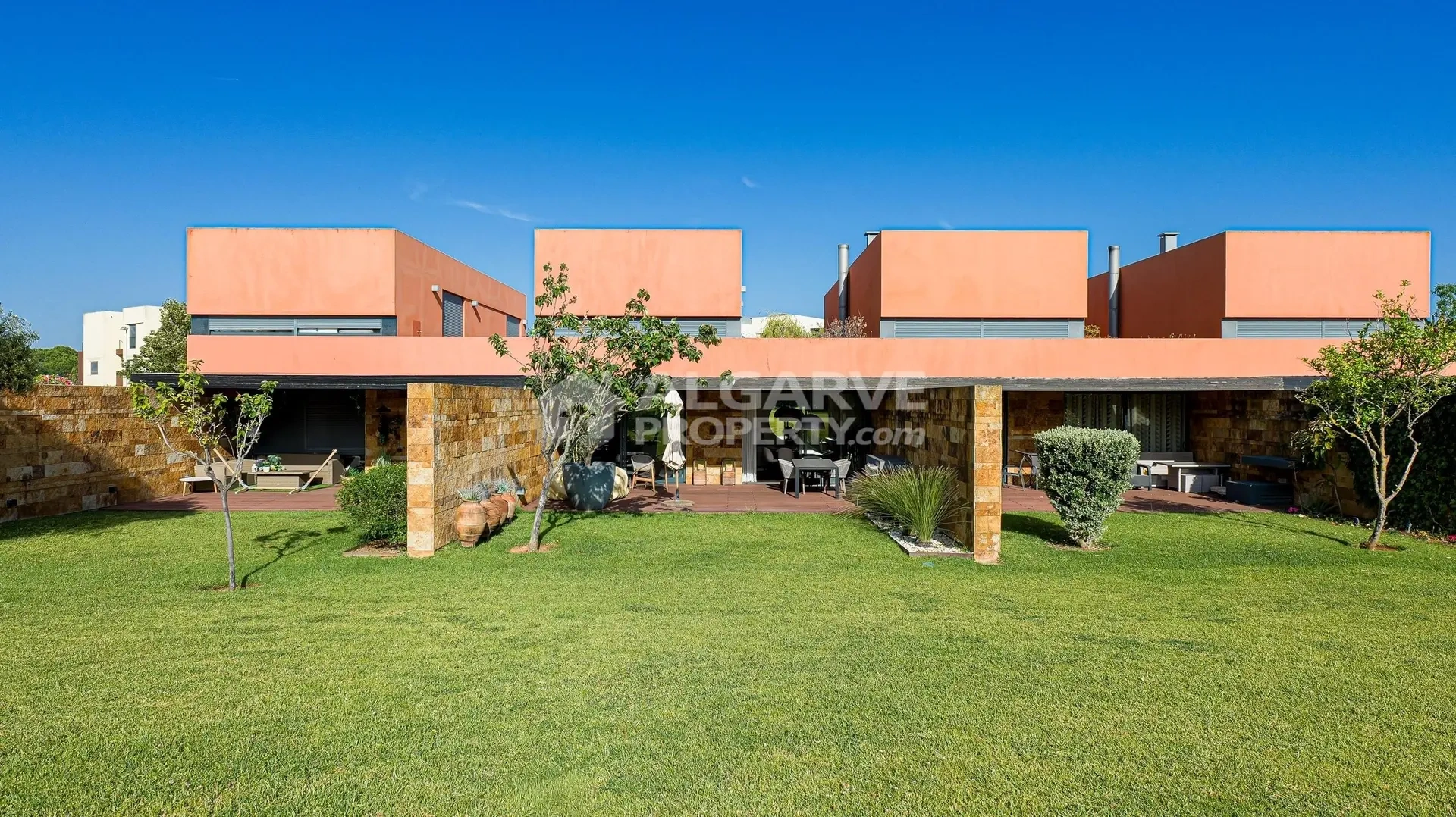 1 - house for sale in vilamoura algarve portugal