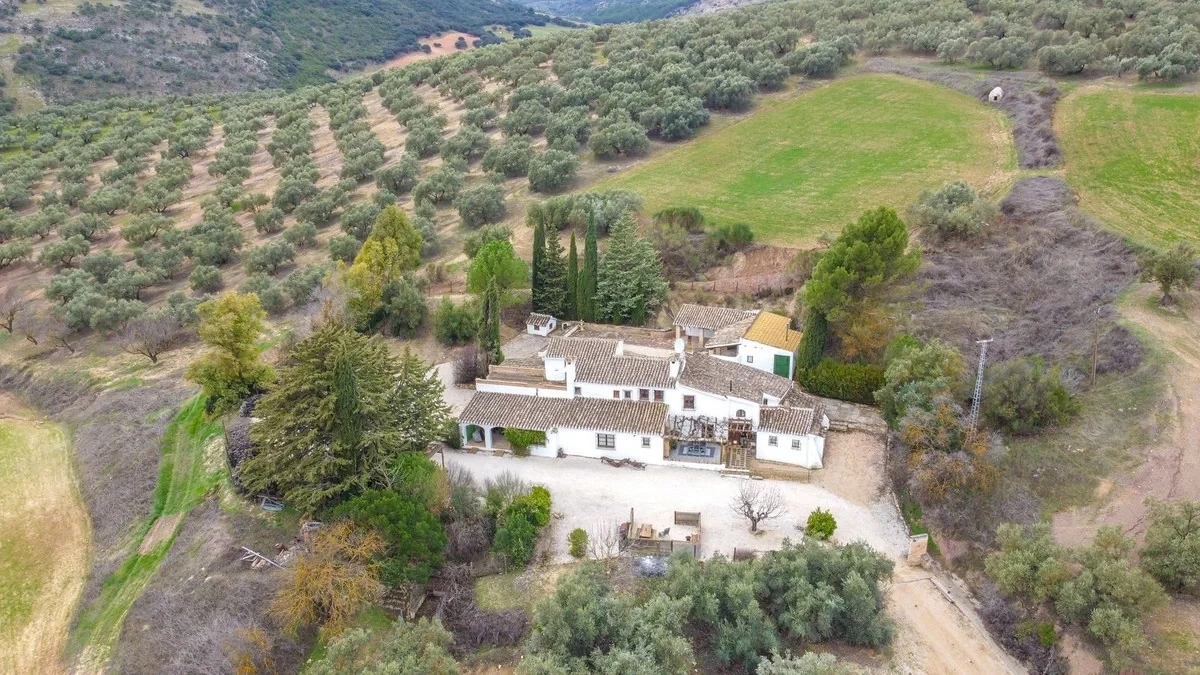 2 - house for sale in villanueva del rosario andalusia spain