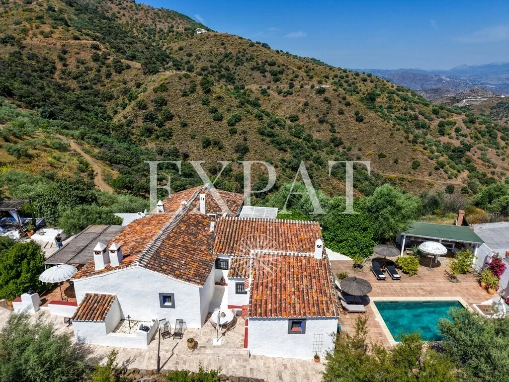 1 - vente maison arenas de velez andalousie espagne