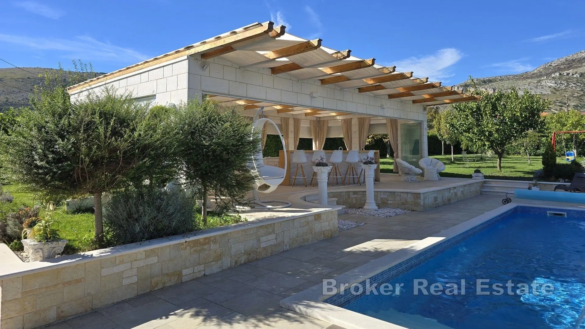 2 - venta casa a pie de playa trogir split-dalmacia croacia