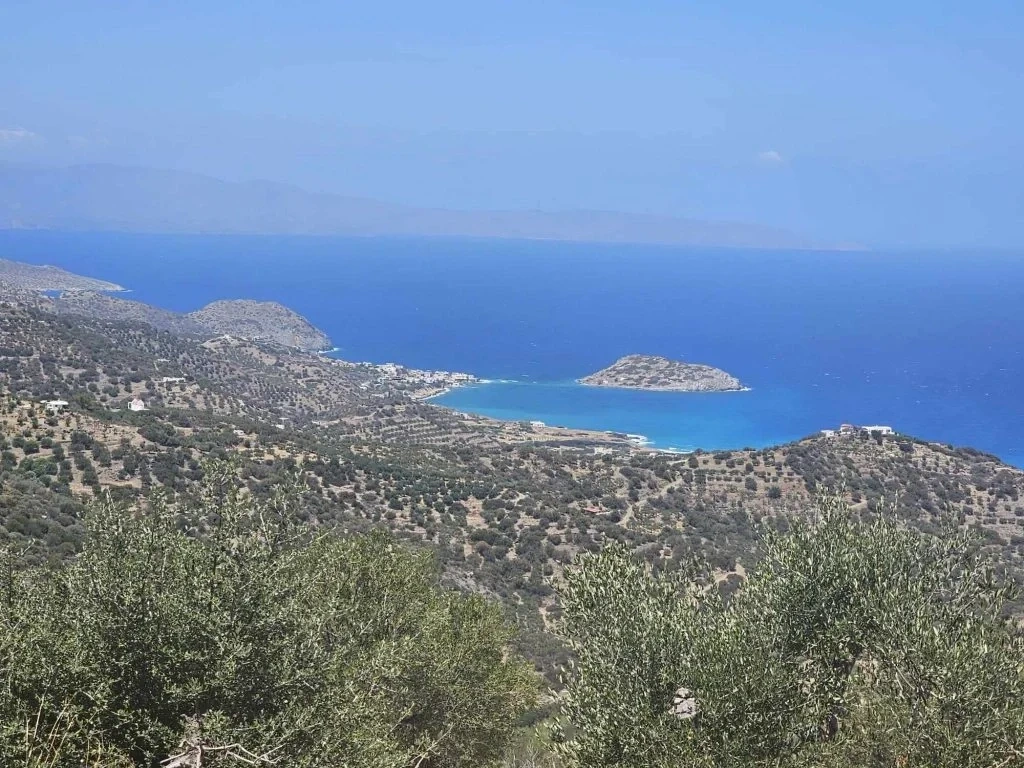1 - vente terrain vue mer mókhlos crète grèce