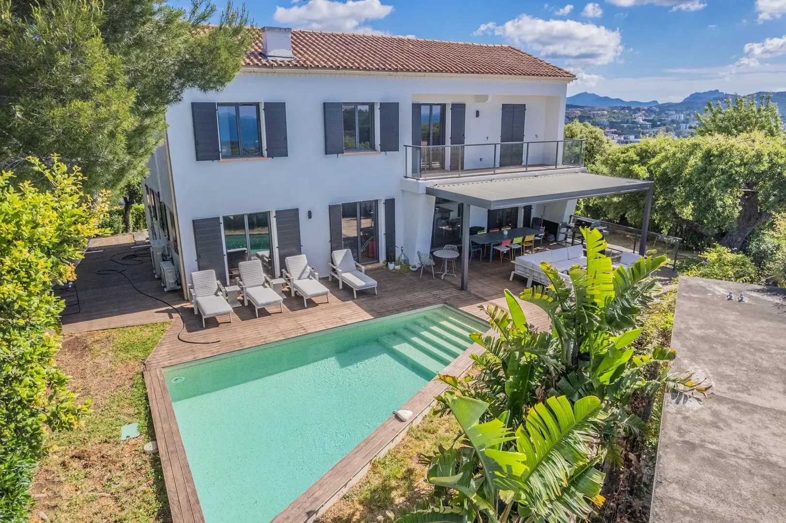 1 - verkoop villa uitzicht op zee saint-raphaël var frankrijk