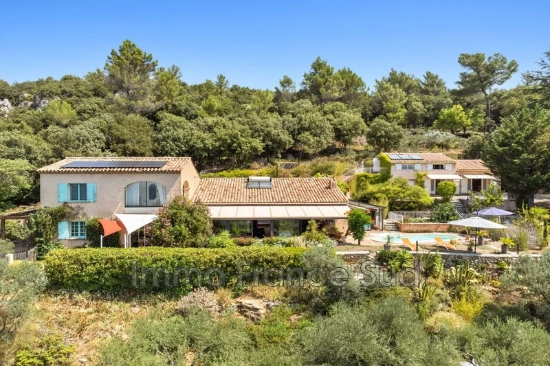 1 - villa for sale in tourtour var france