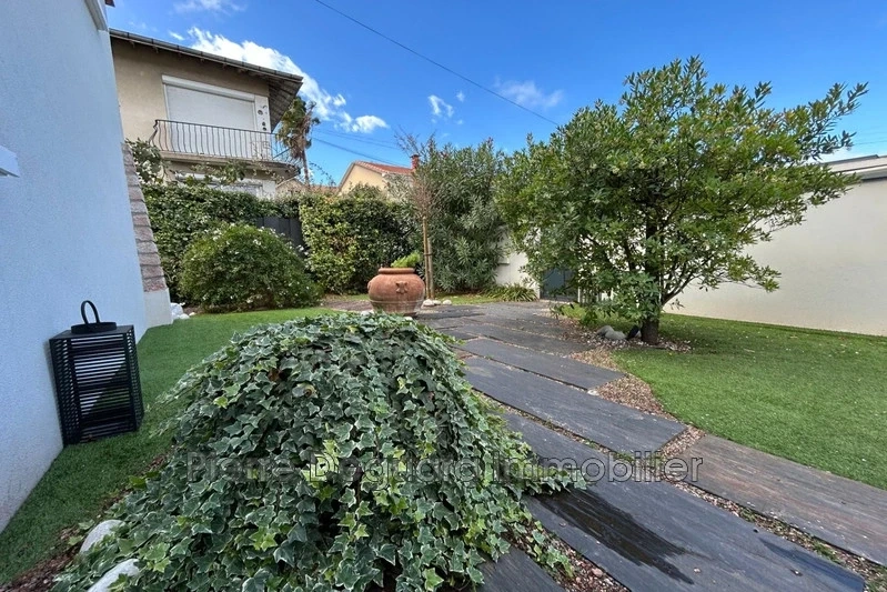 2 - venta casa montpellier hérault francia