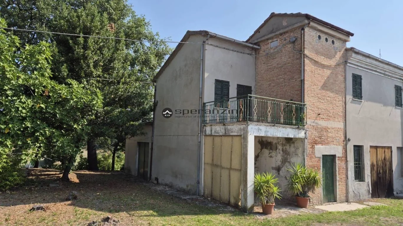 Maison avec terrasse