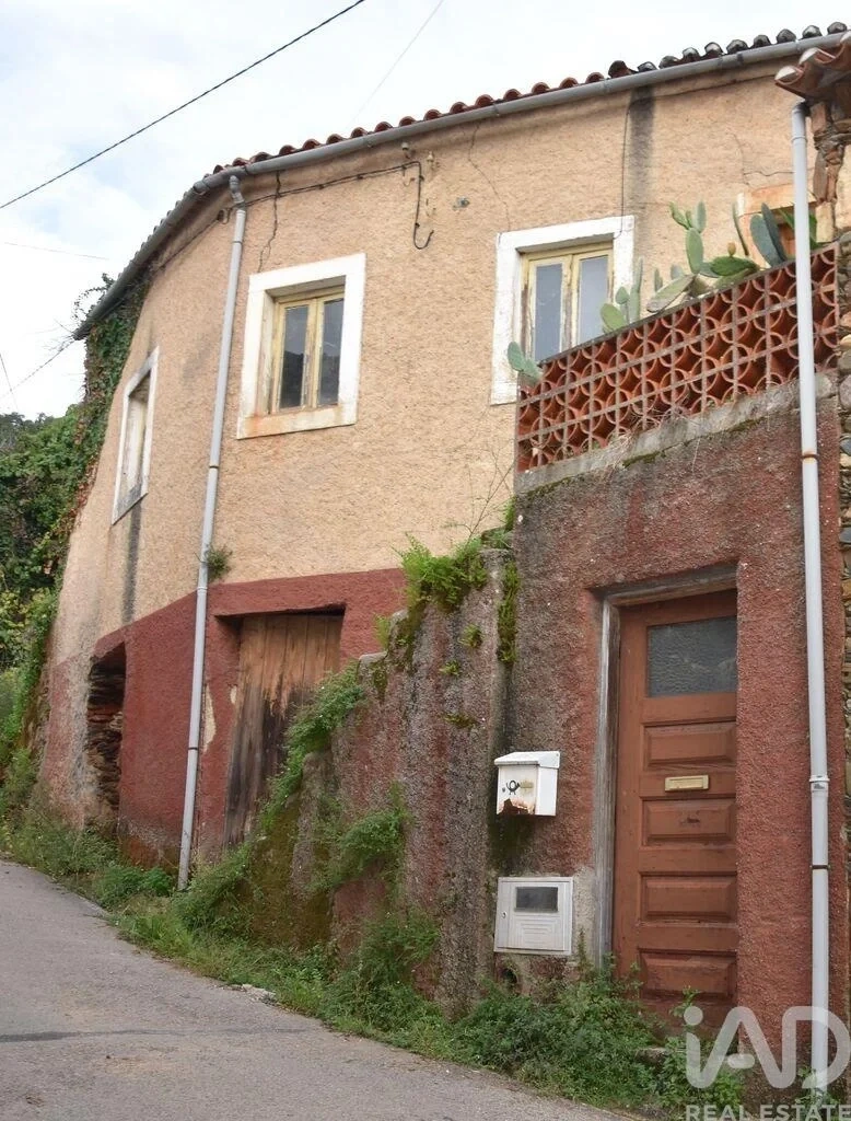 2 - villa for sale in miranda do corvo centro region portugal
