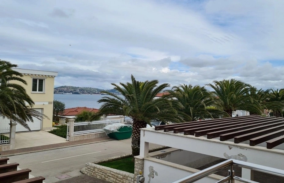 1 - verkauf wohnung direkt am wasser crveni vrh istrien kroatien