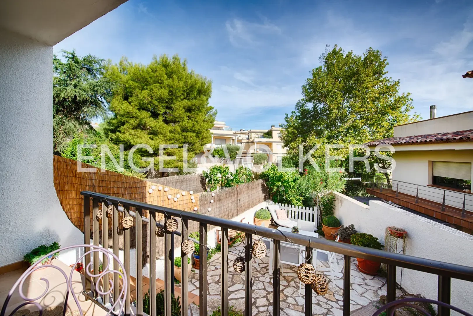2 - sea view house for sale in llança catalonia spain