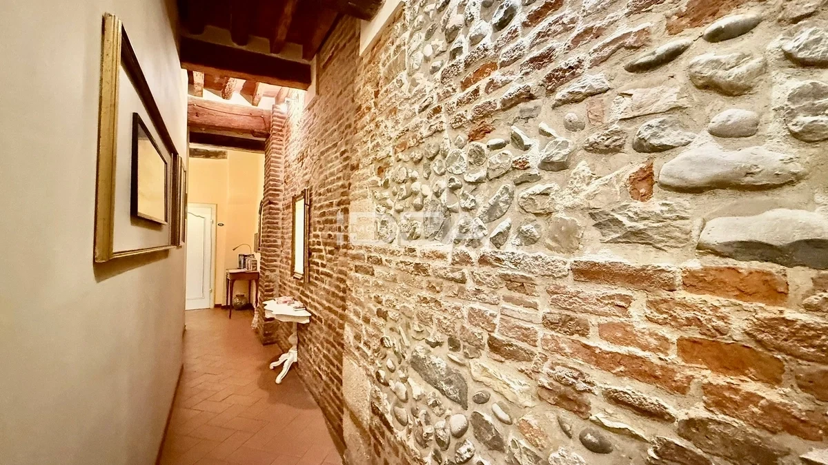 2 - venta apartamento lucca toscana italia