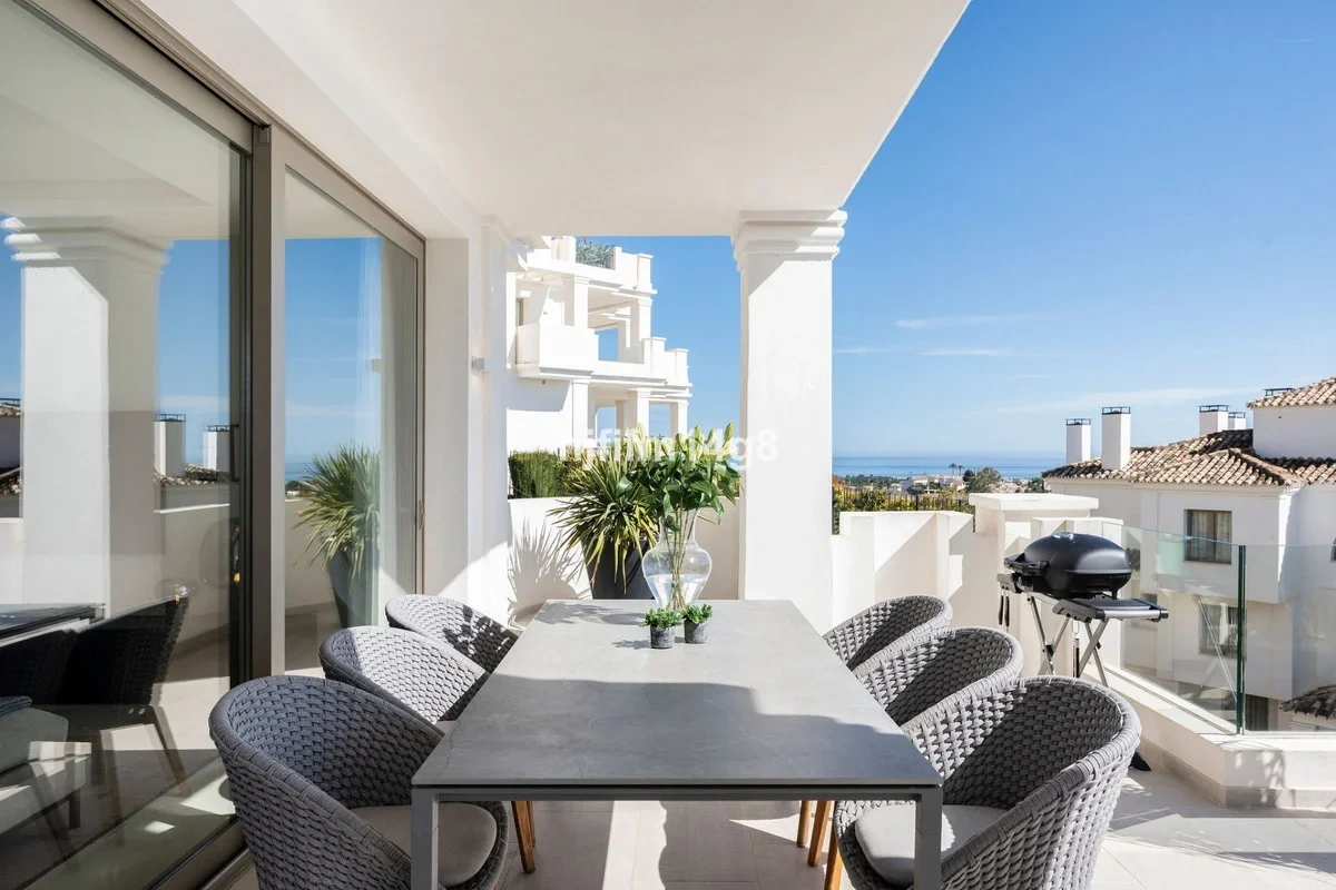 2 - vendita appartamento vista mare nueva andalucia andalusia spagna