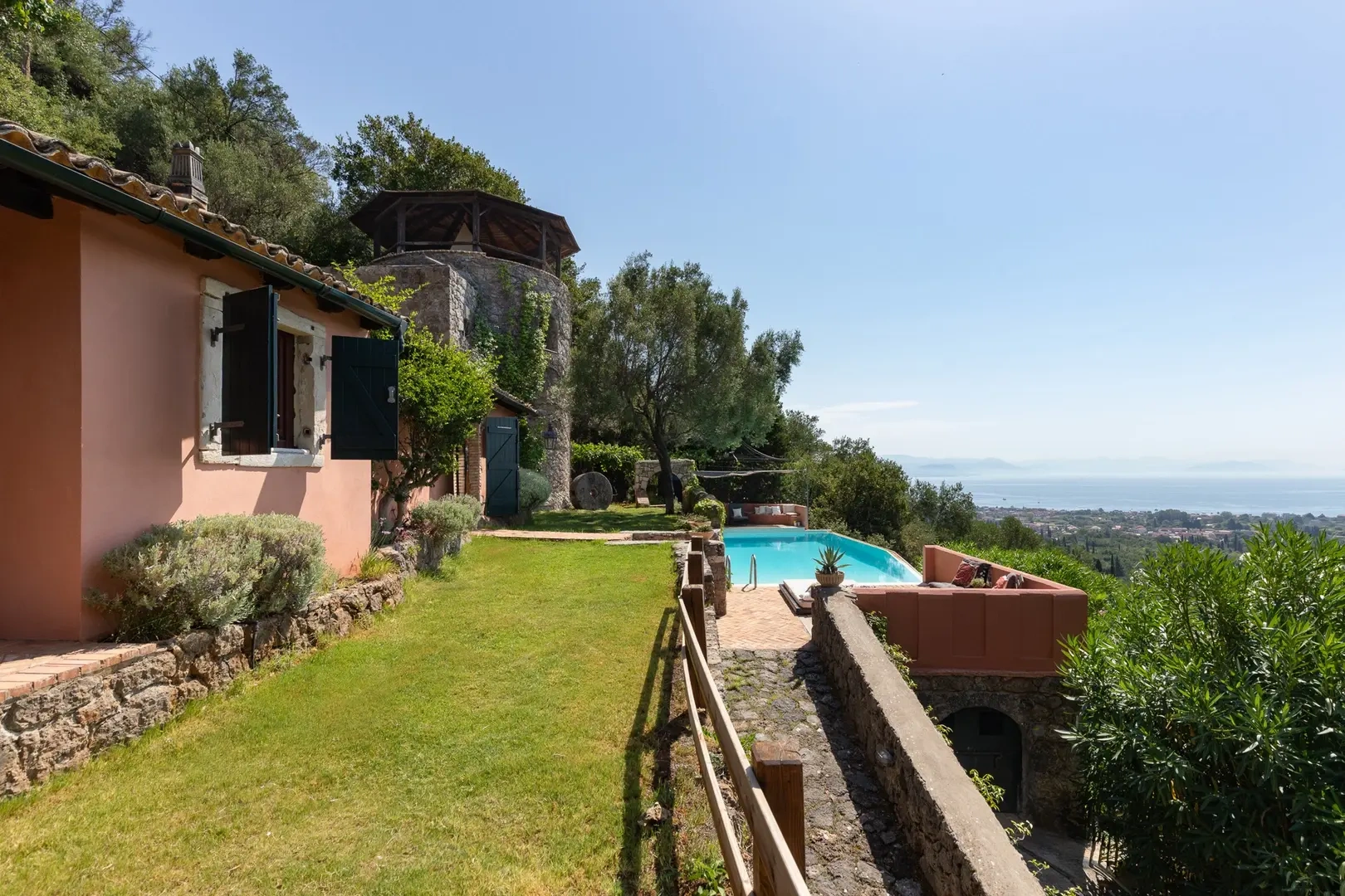 1 - venta villa vista al mar corfu islas jónicas grecia