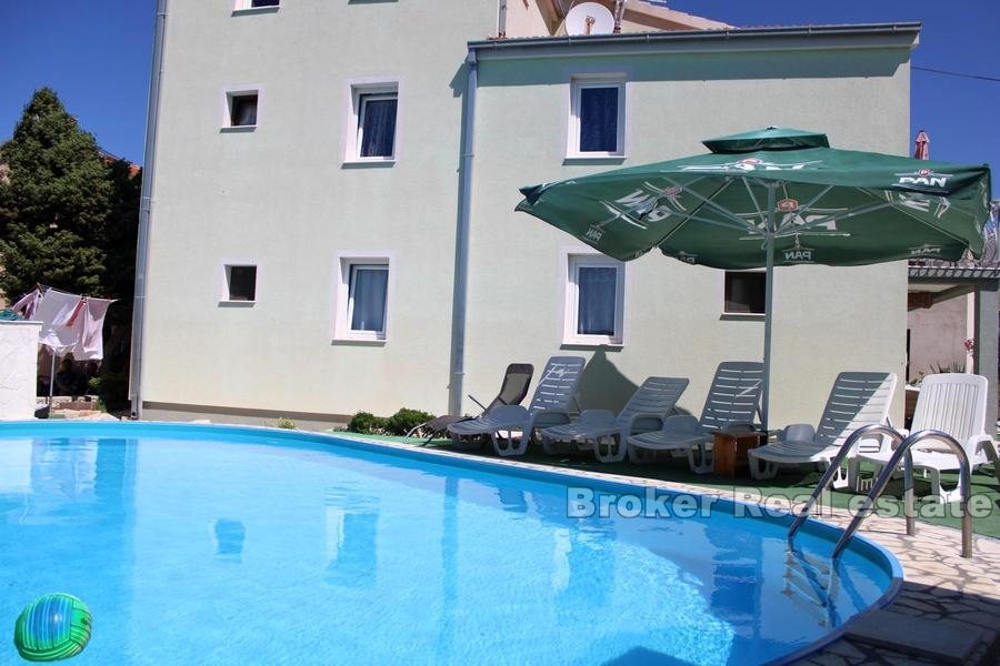 2 - venta casa vista al mar rogoznica šibenik-knin croacia