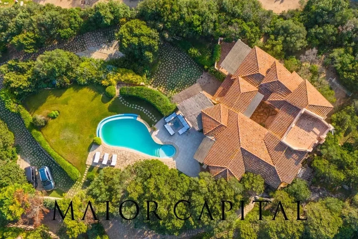 2 - venta casa vista al mar arzachena cerdeña italia