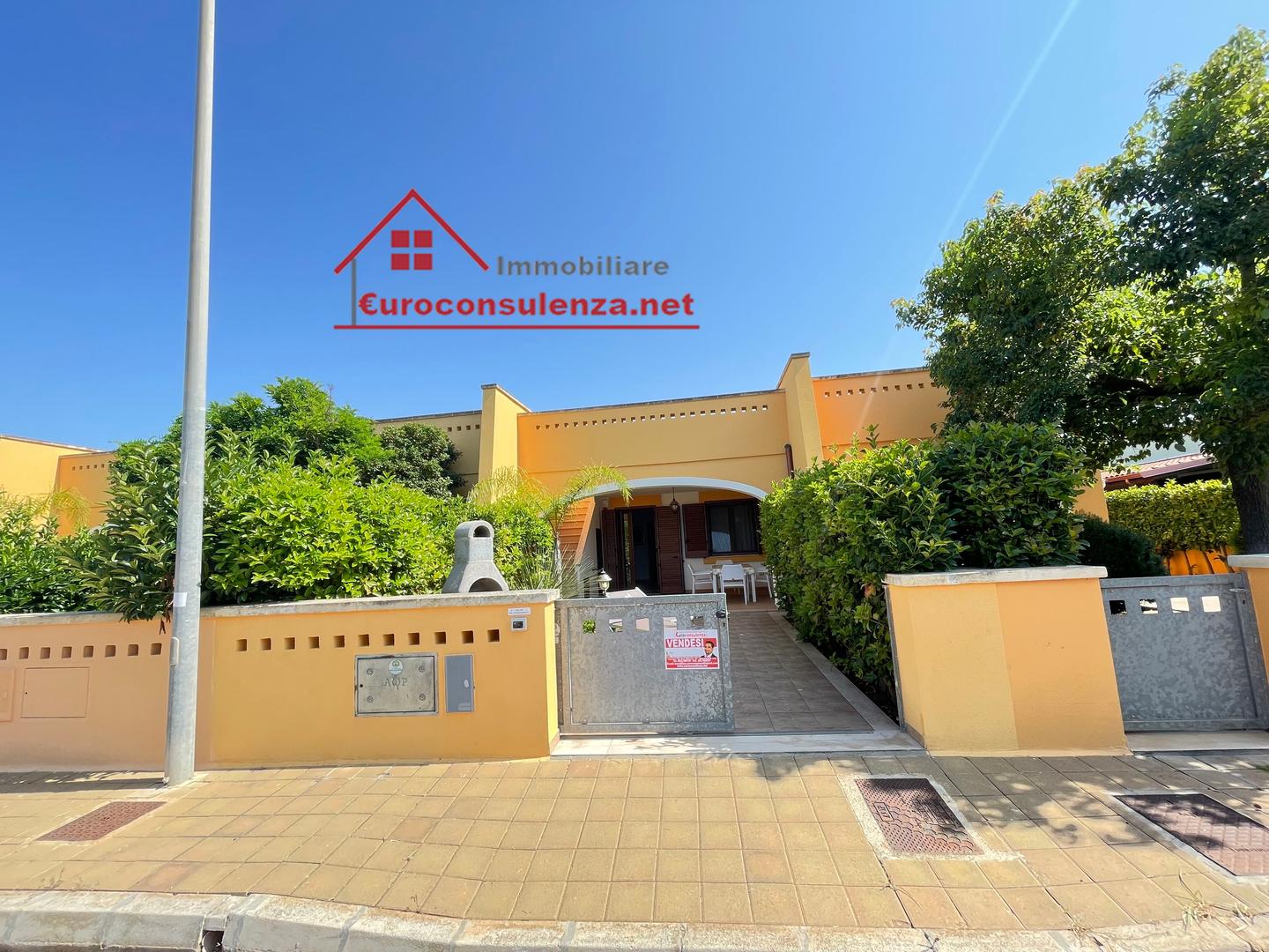 1 - beach walk house for sale in salve apulia italy
