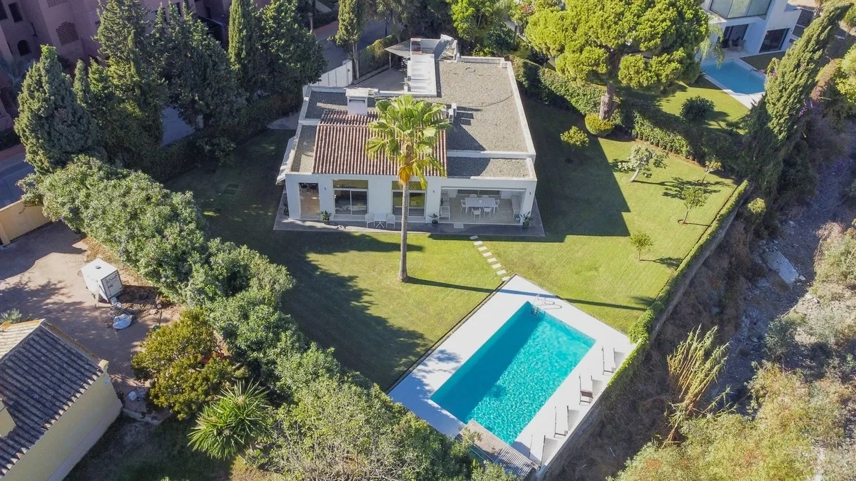 2 - venta casa a pie de playa san pedro de alcántara andalucía españa