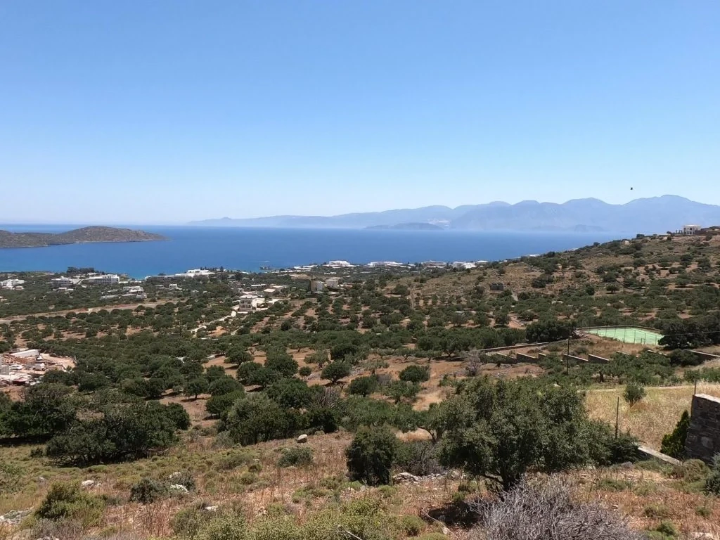 2 - venta terreno vista al mar eloúnda creta grecia