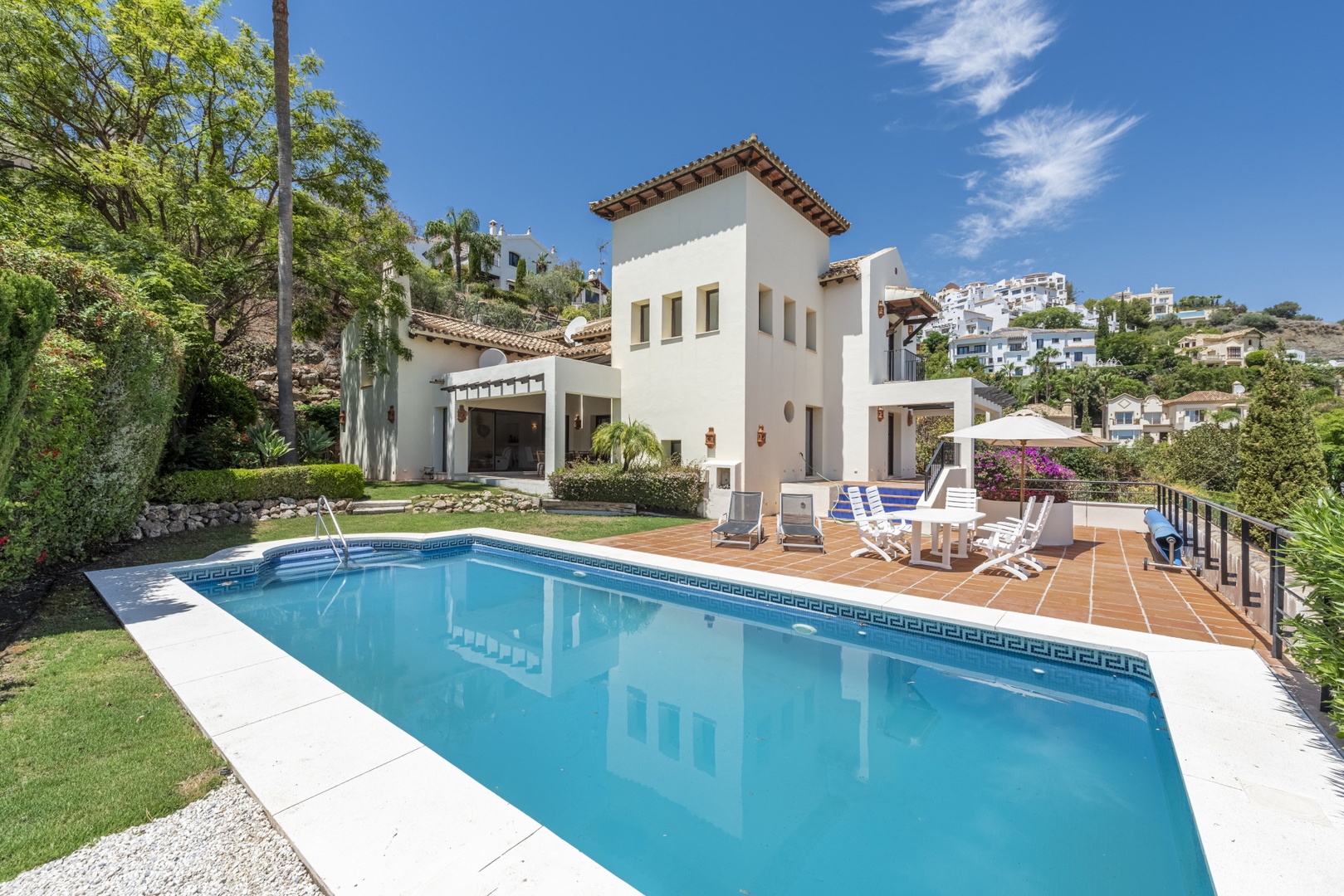 1 - verkauf haus meerblick benahavis - costa del sol andalusien spanien