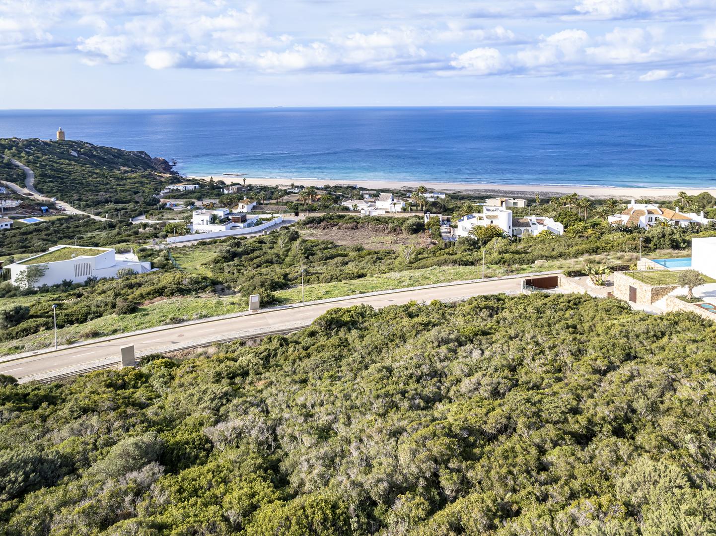 2 - verkoop terrein aan het water atlanterra andalusië spanje