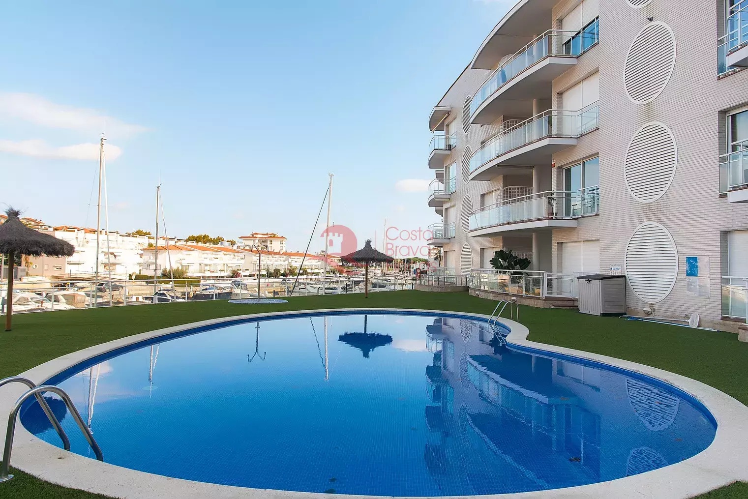 2 - venta apartamento a pie de playa platja d'aro cataluña españa