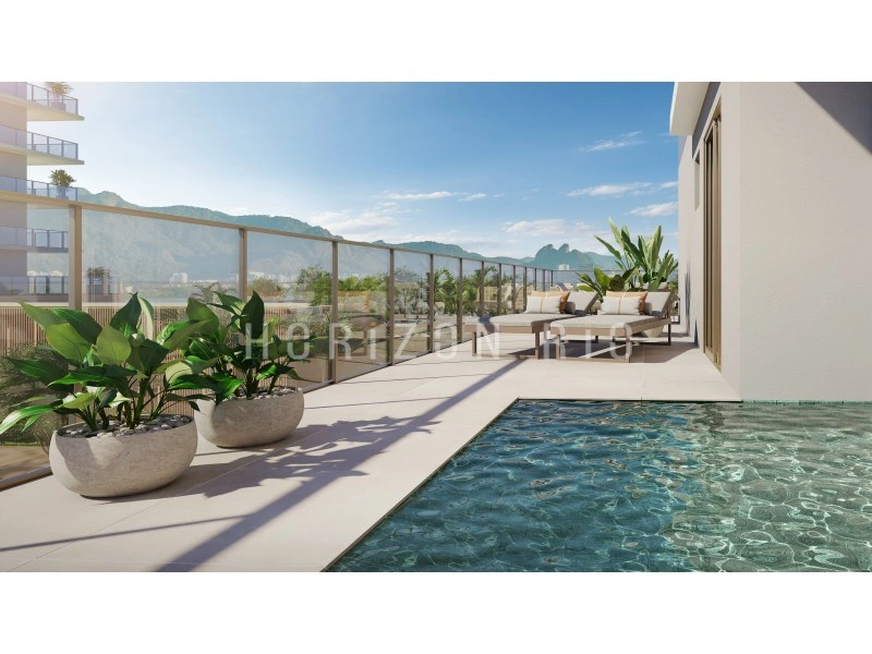 3 bedroom sea view apartment with swimming pool