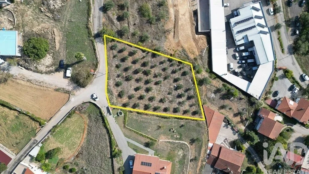 2 - venta terreno penela región centro portugal
