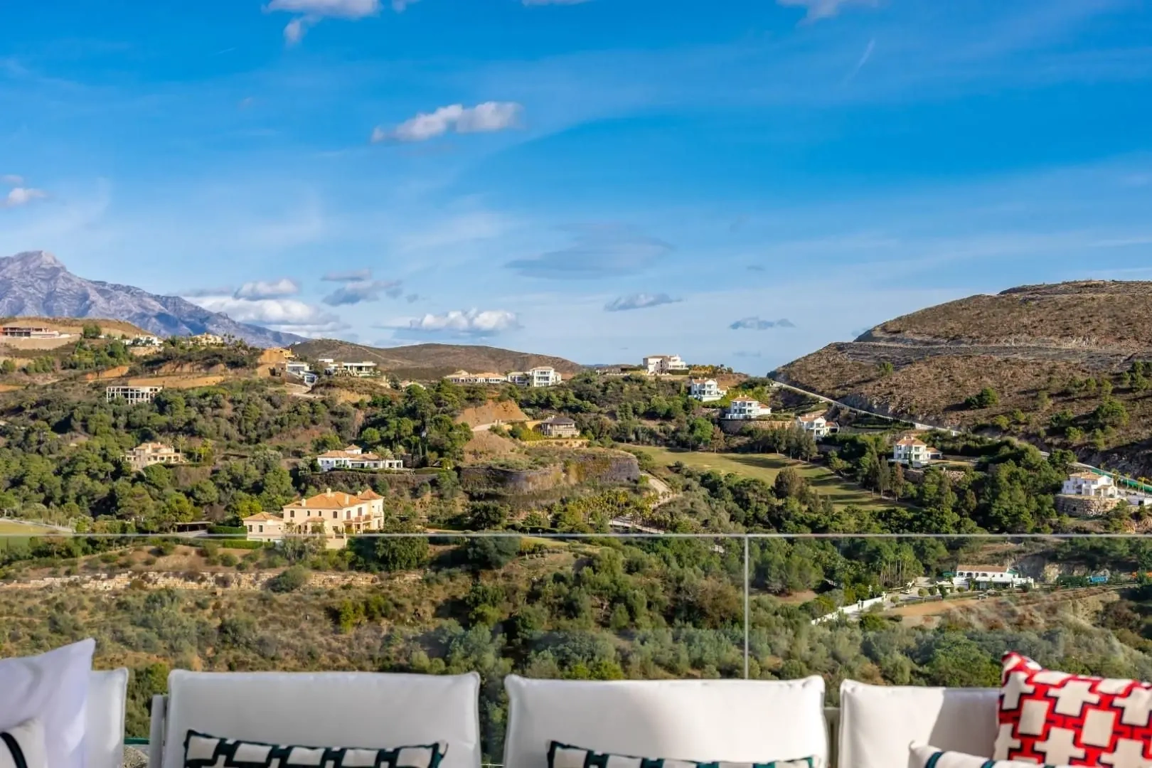 2 - venta apartamento benahavis - costa del sol andalucía españa
