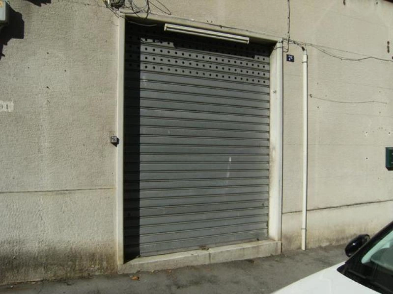 1 - vente commerce trieste frioul-vénétie julienne italie