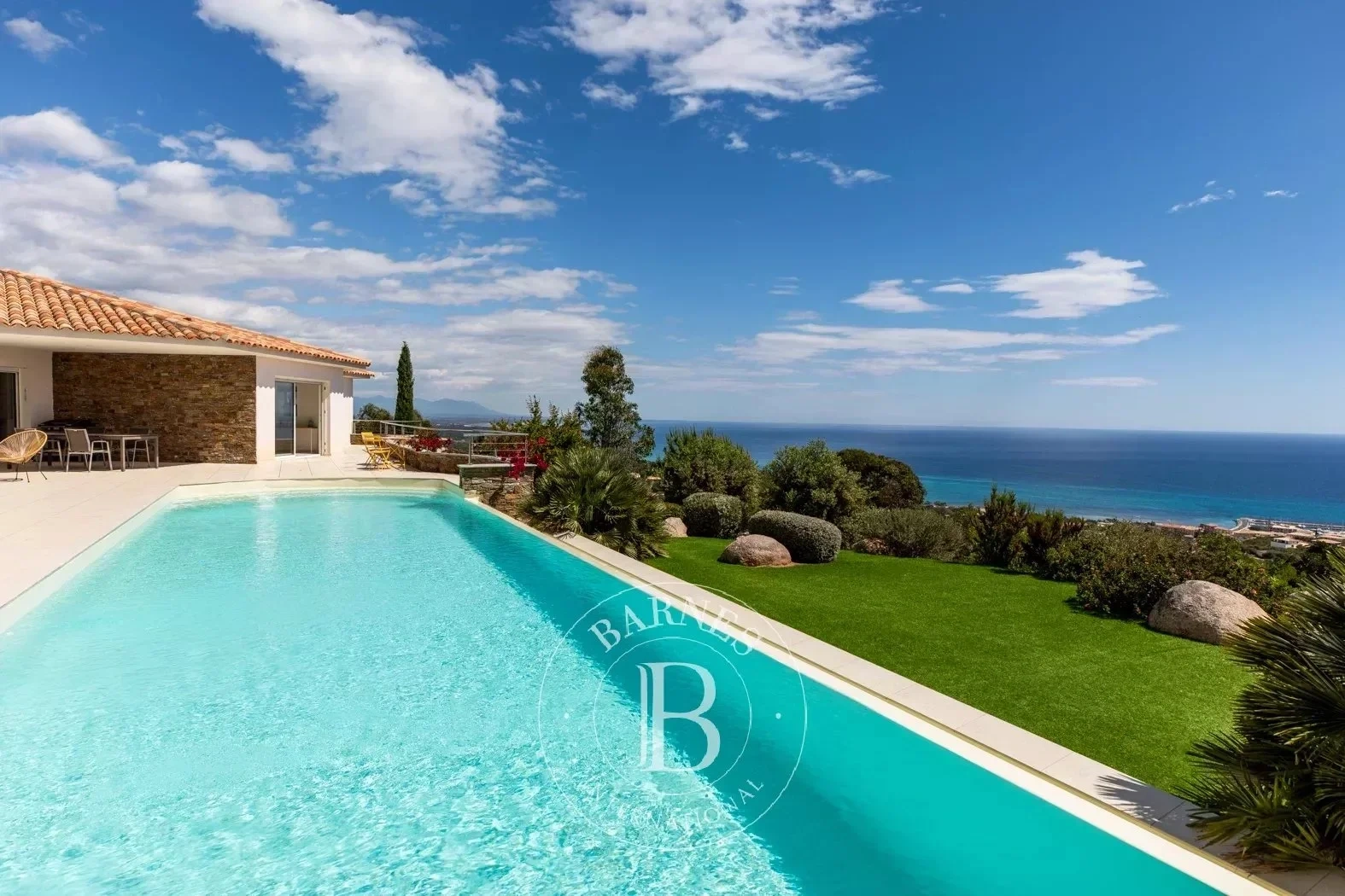 1 - продажа villa вид моря сари-соленцара корсика дю сюд франция