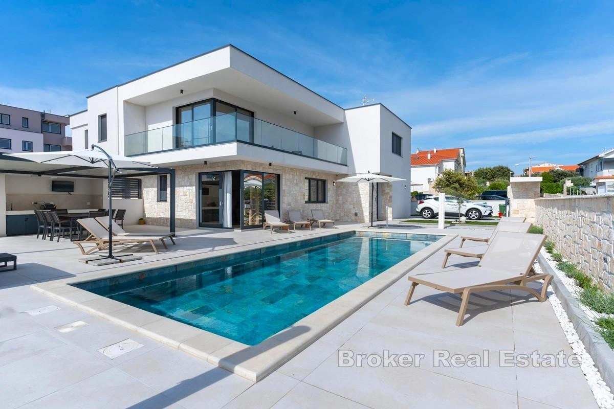 1 - venta casa a pie de playa pag zadar croacia