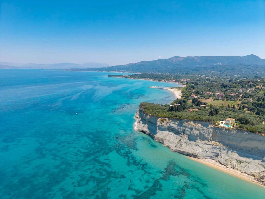 1 - продажа villa ноги в воде glyfada аттика греция