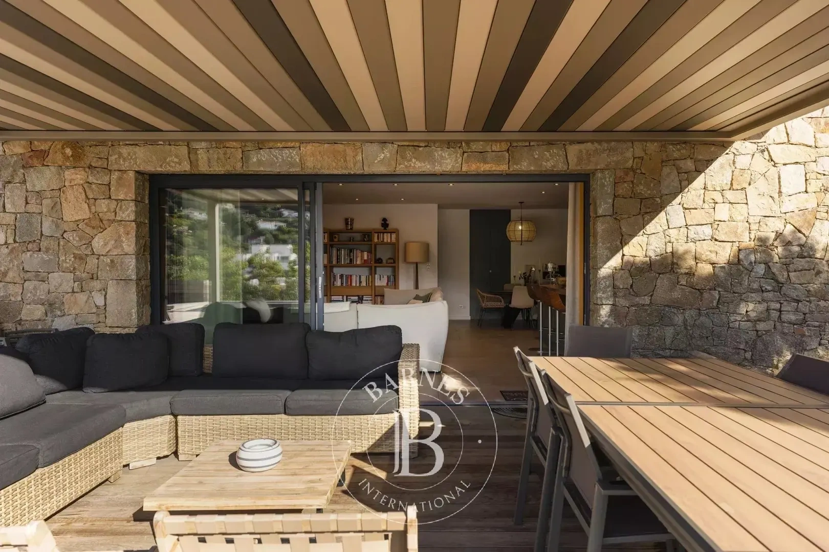 2 - venta villa vista al mar ajaccio córcega del sur francia