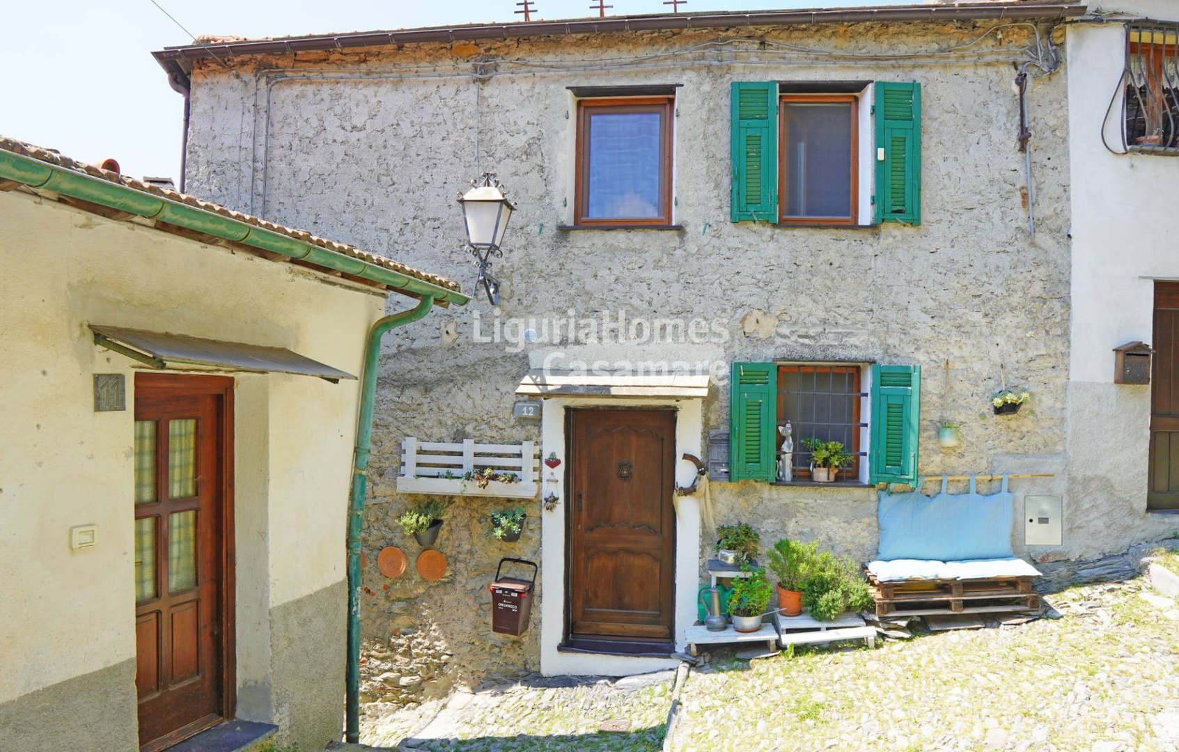 2 - venda casa triora liguria itália