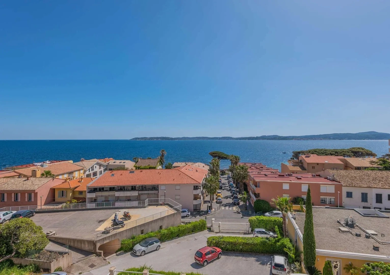 1 - location vacances appartement vue mer sainte-maxime var france