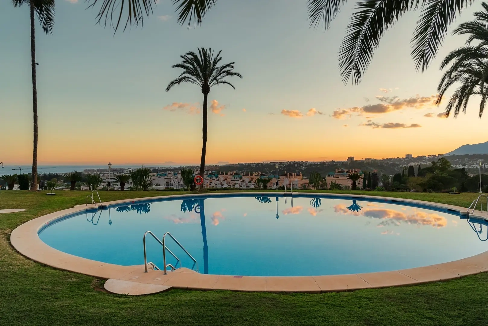 2 - venta apartamento vista al mar marbella - costa del sol andalucía españa