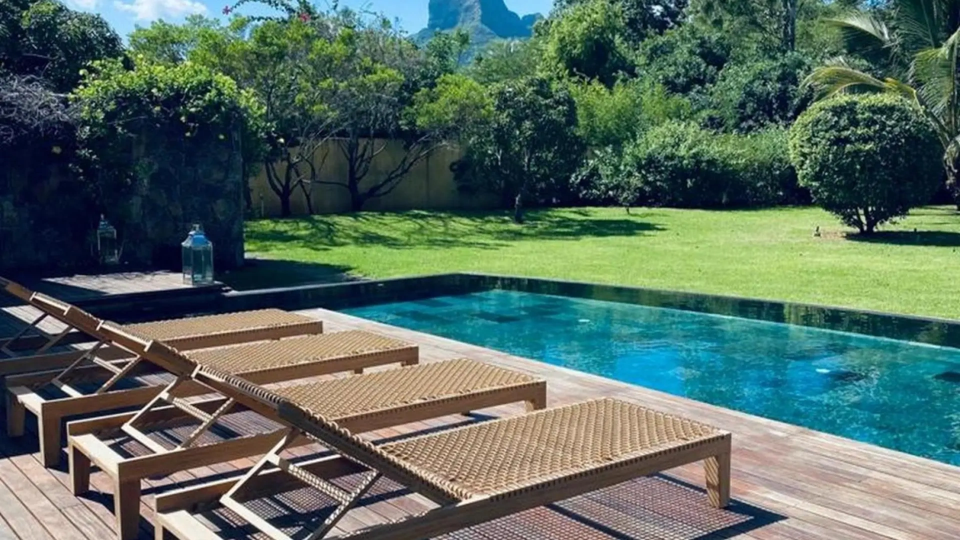 1 - villa for sale in tamarin rivière noire mauritius