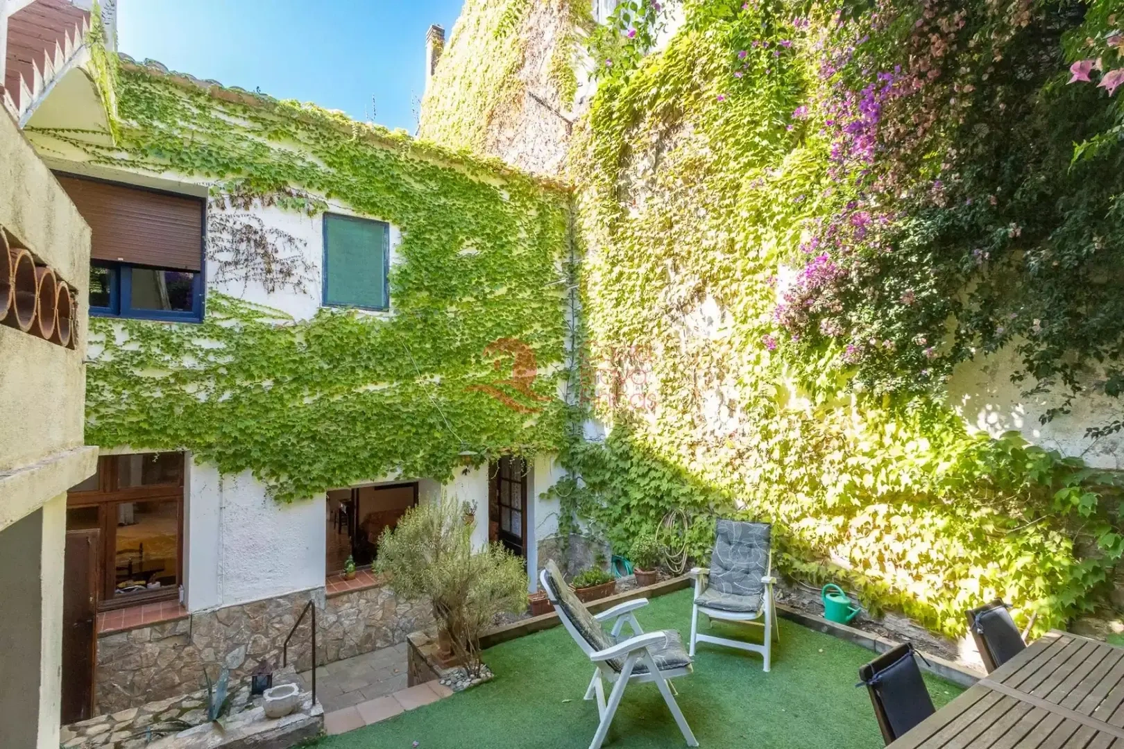 2 - venta casa begur cataluña españa