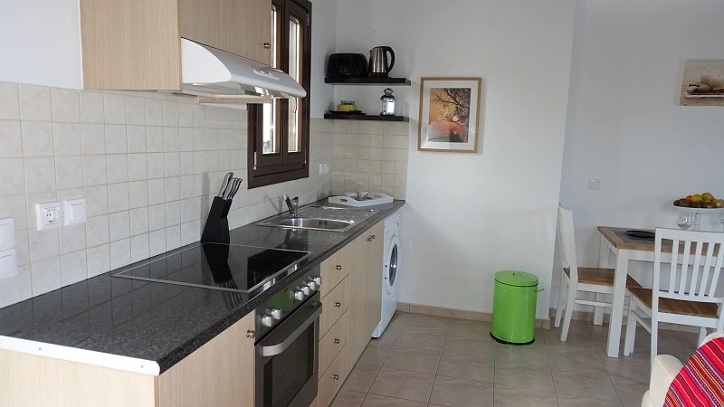 2 - vente maison vue mer kyriánna crète grèce