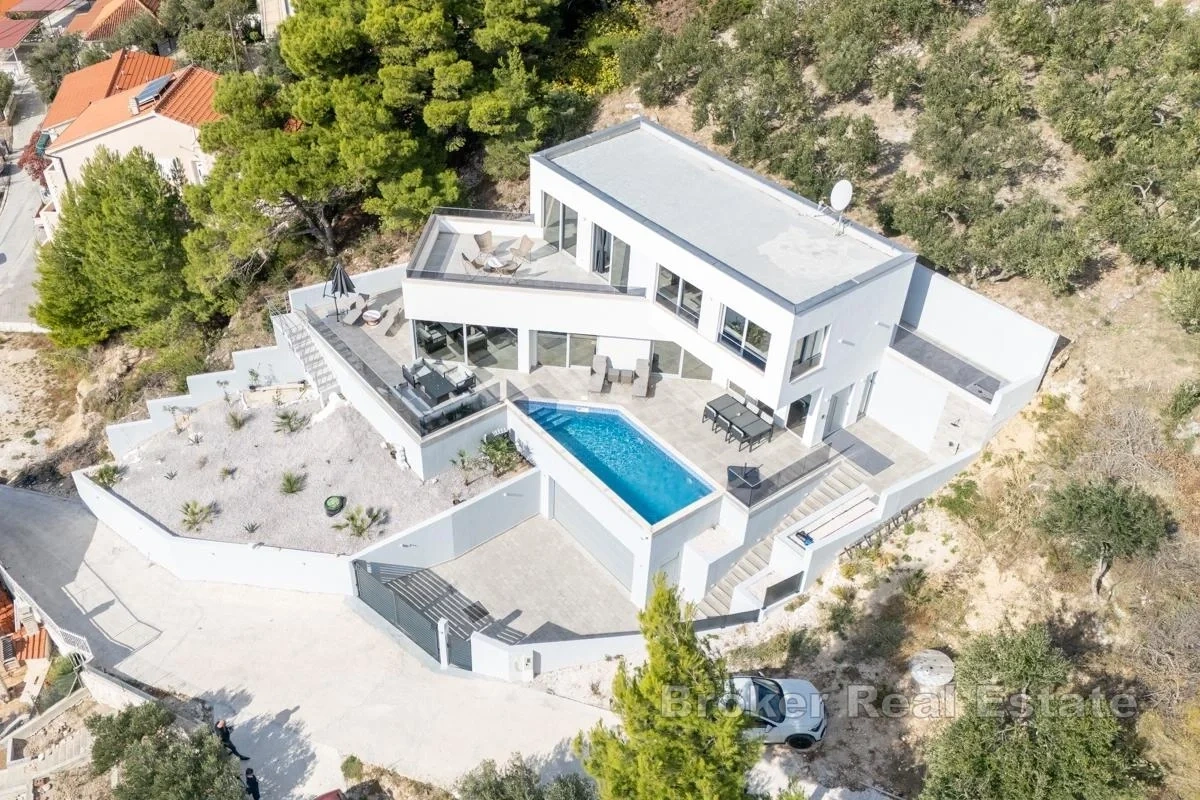 2 - venta casa vista al mar omiš split-dalmacia croacia