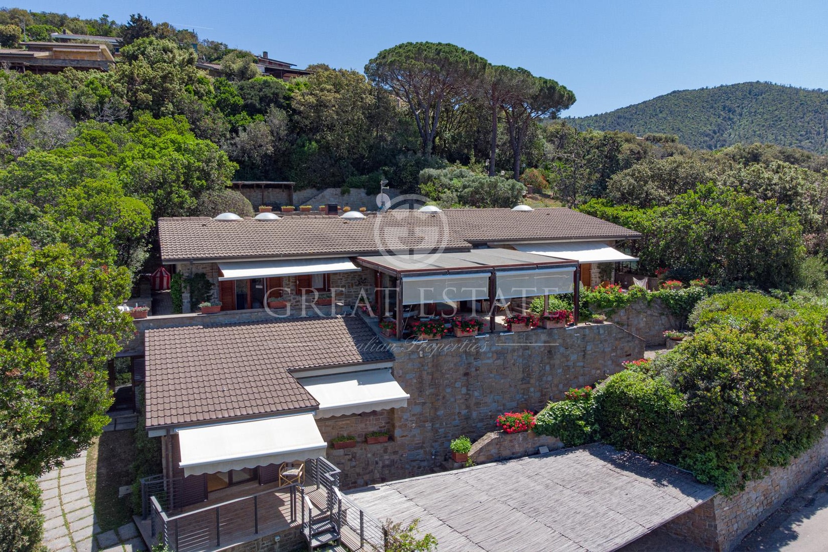 2 - venta casa vista al mar castiglione della pescaia toscana italia