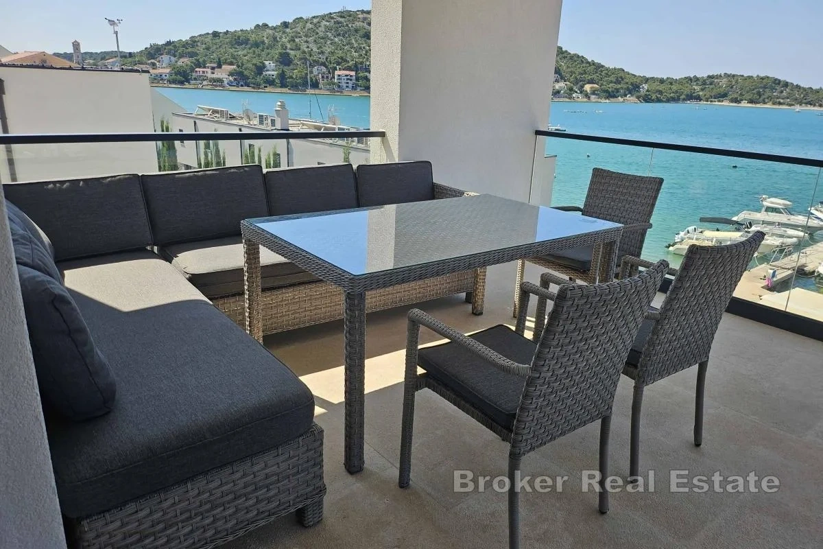 1 - vendita appartamento vista mare murter sebenico e tenin croazia