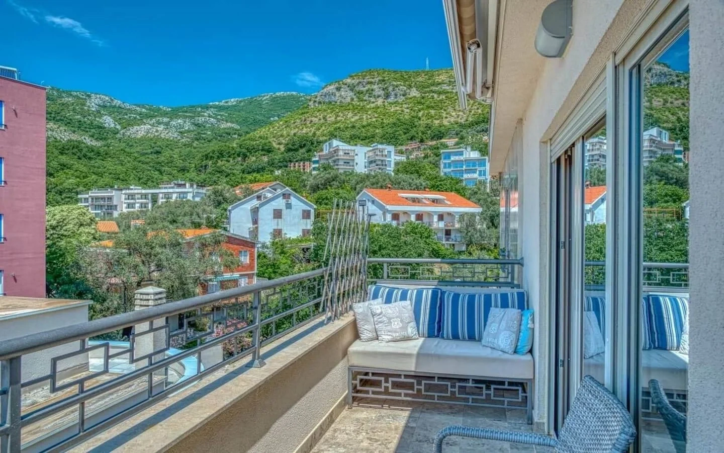 2 - verkauf wohnung meerblick pržno budva montenegro