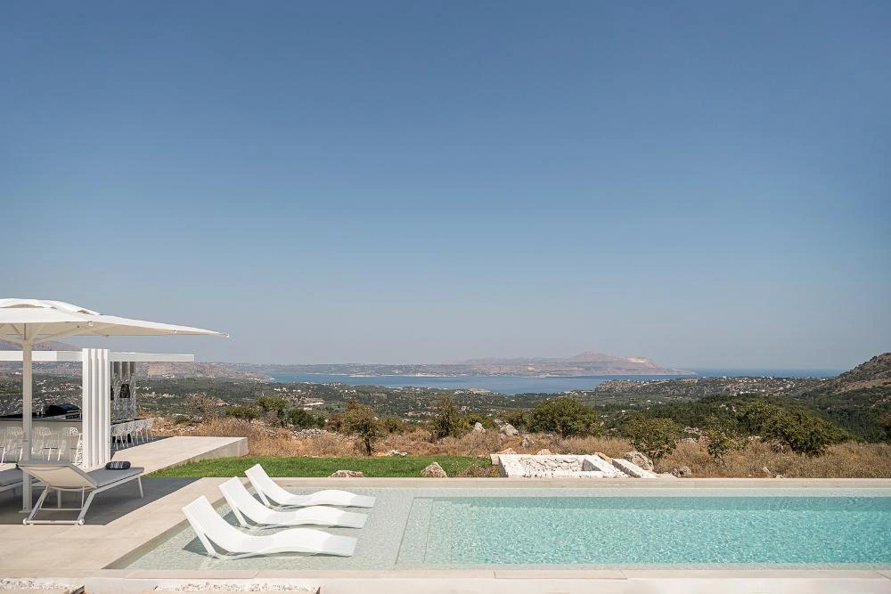 2 - vendita casa vista mare xirostérni creta grecia