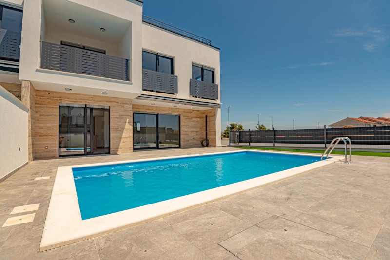 2 - venta casa vista al mar vodice šibenik-knin croacia