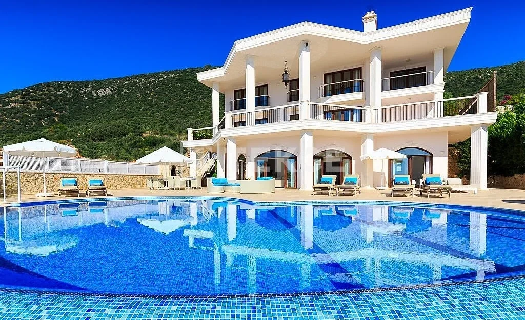 1 - vente maison pieds dans l'eau kas antalya turquie