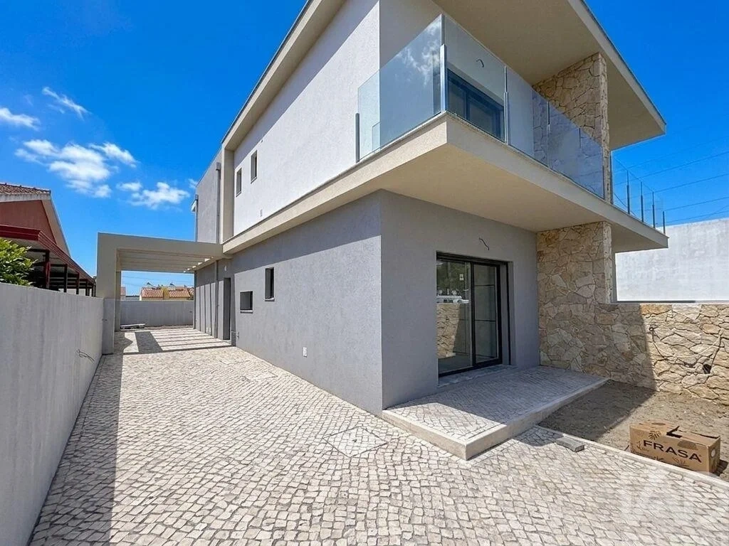 1 - villa for sale in fernão ferro lisbon region portugal