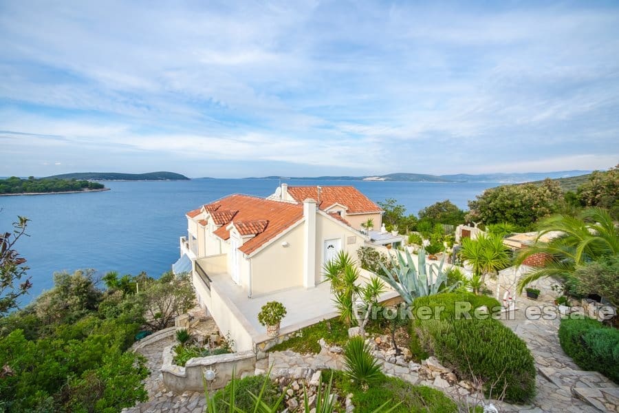 2 - venda casa vista de mar solta split-dalmácia croácia