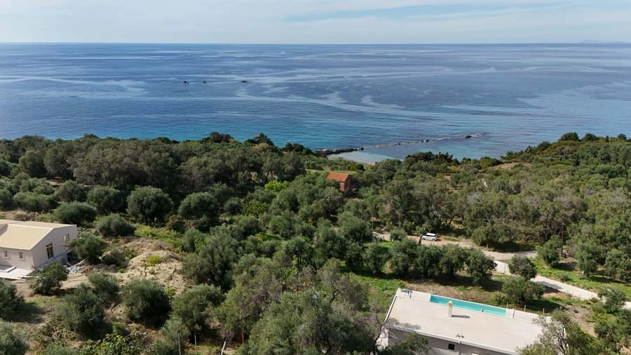 2 - vente villa vue mer paramonas îles ioniennes grèce