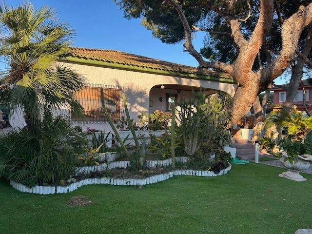2 - venta villa dehesa de campoamor comunidad valenciana españa